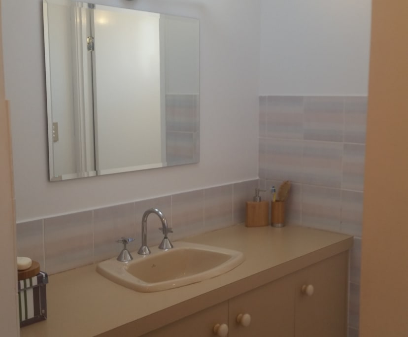 Whole property with 2 rooms for rent