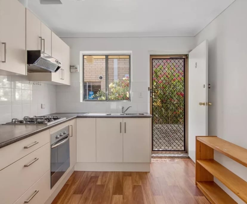 Room for Rent in Kent Town, Adelaide 170, Furnish...