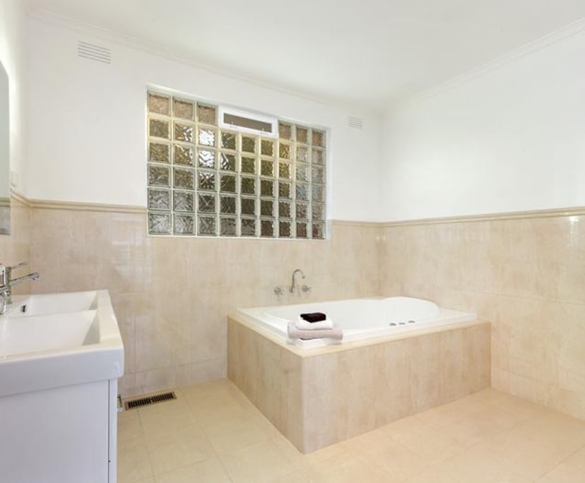 $250, Share-house, 3 bathrooms, Doncaster VIC 3108
