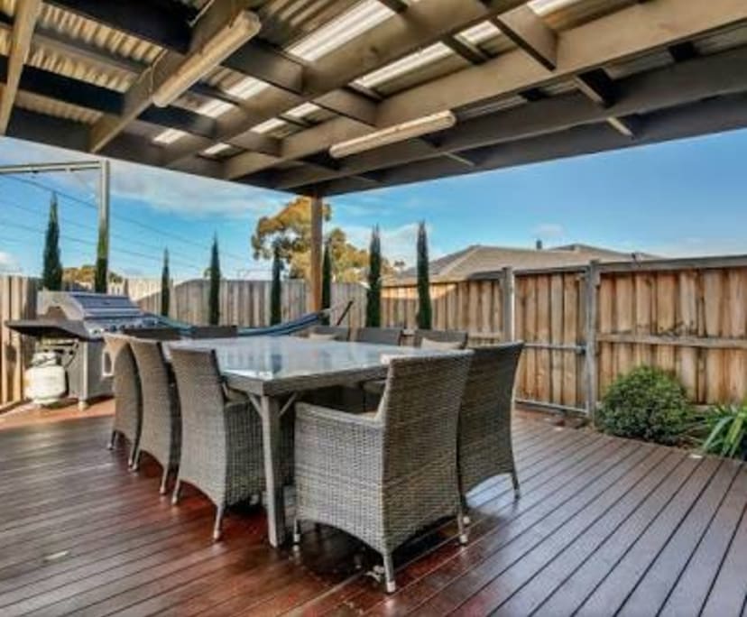 Furnished room in a share house