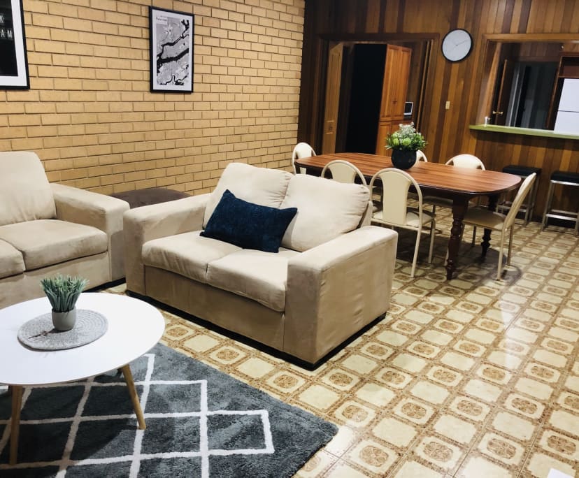 $250, Student-accommodation, 5 bathrooms, Hectorville SA 5073