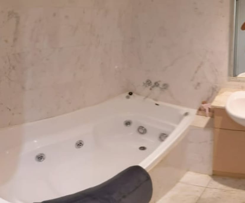 $530, Flatshare, 3 bathrooms, Pyrmont NSW 2009