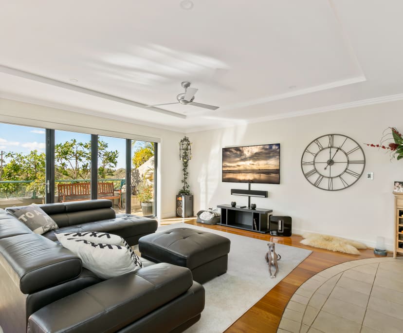 Unfurnished room with own bathroom