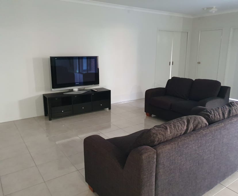 $210, Share-house, 3 bathrooms, Point Cook VIC 3030