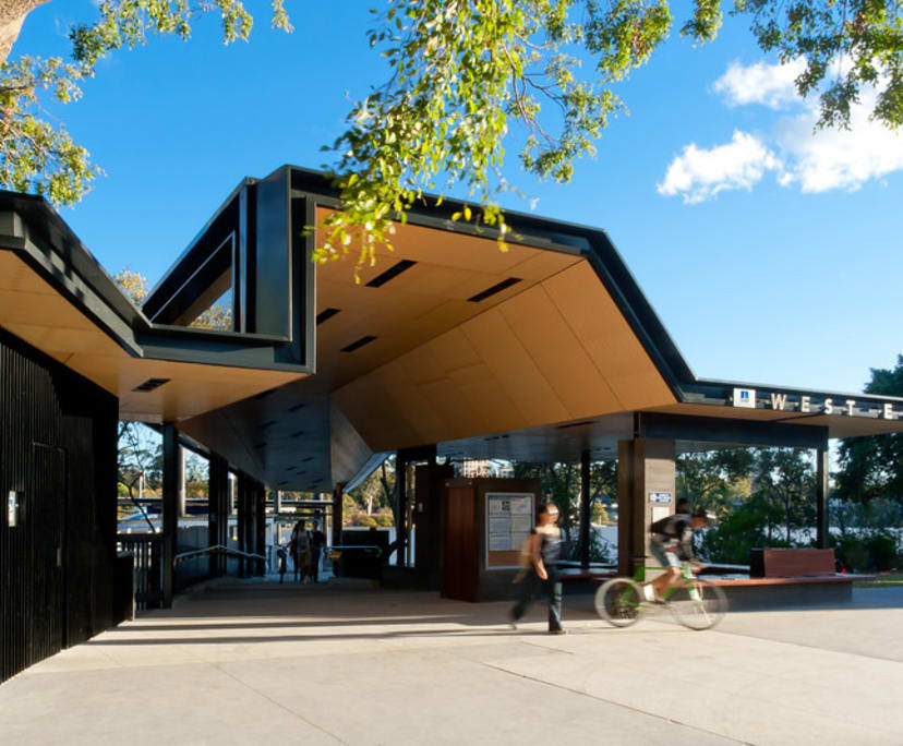 $300, Student-accommodation, 3 bathrooms, West End QLD 4101