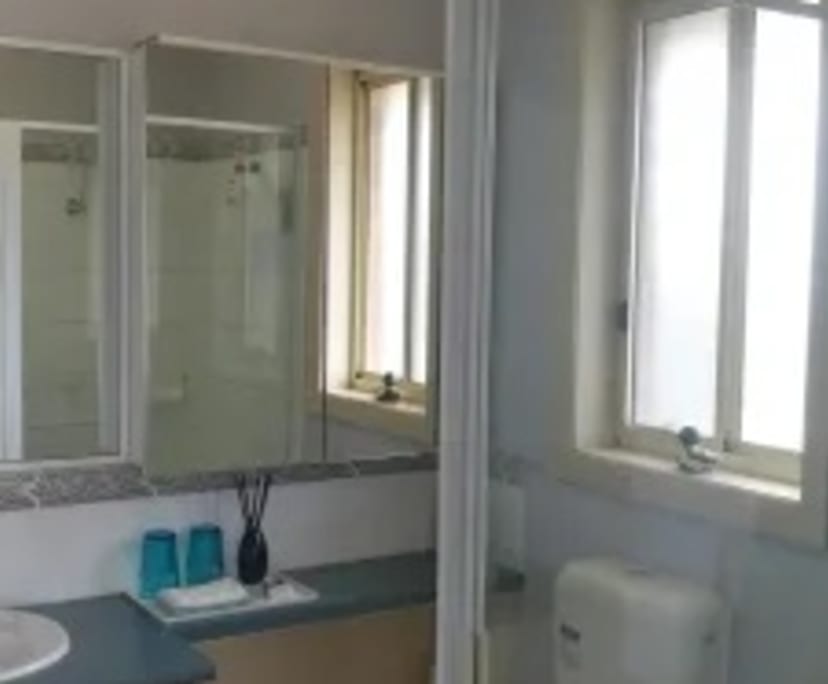 Room for Rent in Carrum Downs, Melbourne 210, Fur...