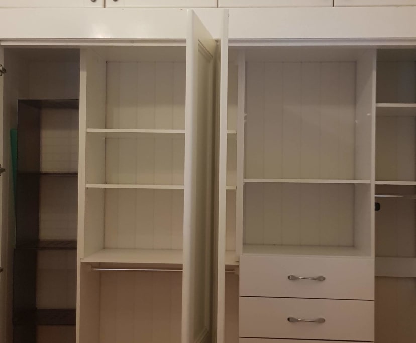 $255, Share-house, 3 bathrooms, Highgate Hill QLD 4101