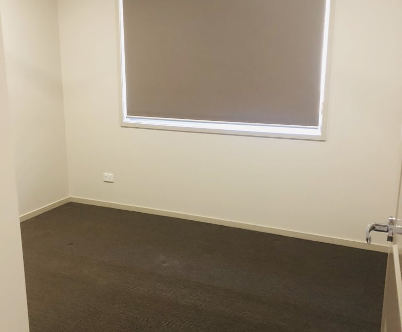 $260, Share-house, 4 bathrooms, Spring Mountain QLD 4124