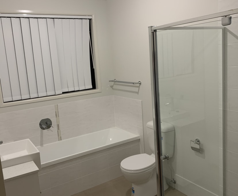 $220, Share-house, 5 bathrooms, Woolloongabba QLD 4102