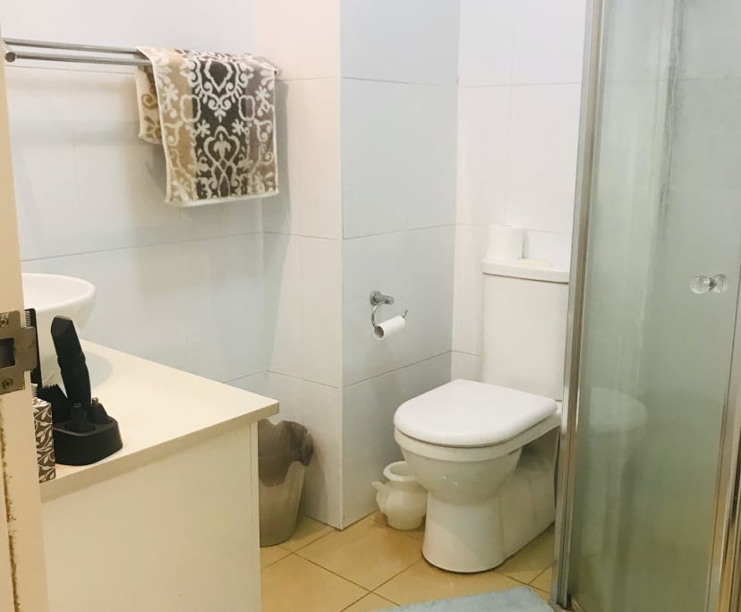 $220, Flatshare, 4 bathrooms, Wolli Creek NSW 2205