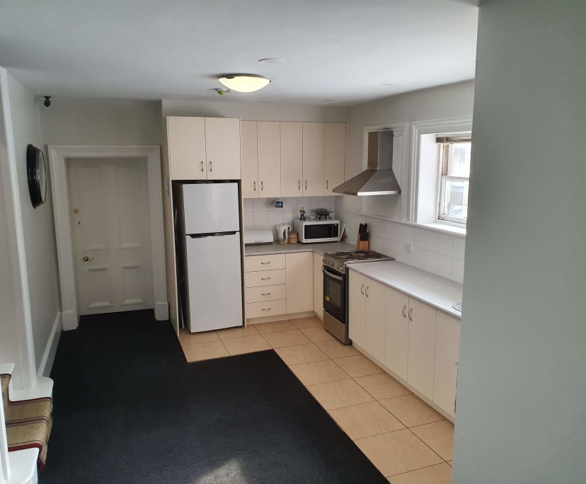 $280, Share-house, 6 bathrooms, Geelong VIC 3220