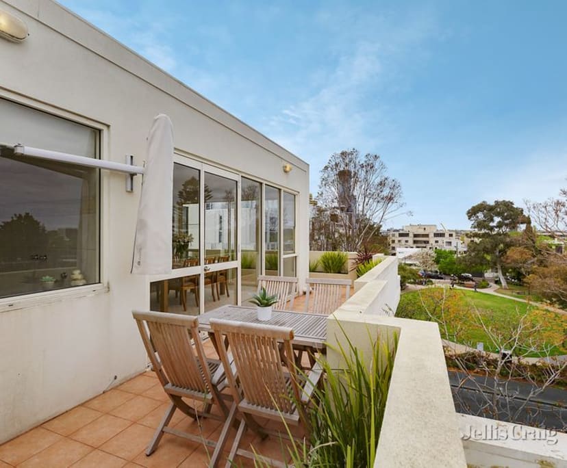 $500, Flatshare, 4 bathrooms, South Yarra VIC 3141