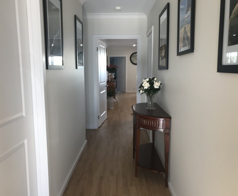 $300, Share-house, 3 bathrooms, Spring Farm NSW 2570