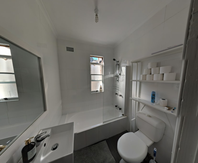 $430, Share-house, 6 bathrooms, Darlinghurst NSW 2010