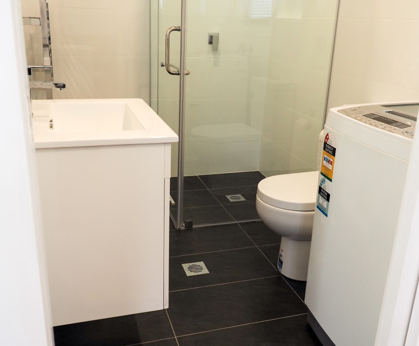 Granny Flat for Rent in Thirroul, Wollongong 400,...