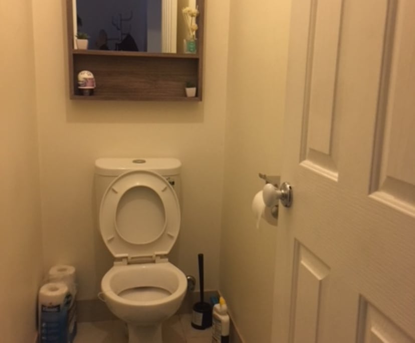 $190, Share-house, 3 bathrooms, Sunshine North VIC 3020