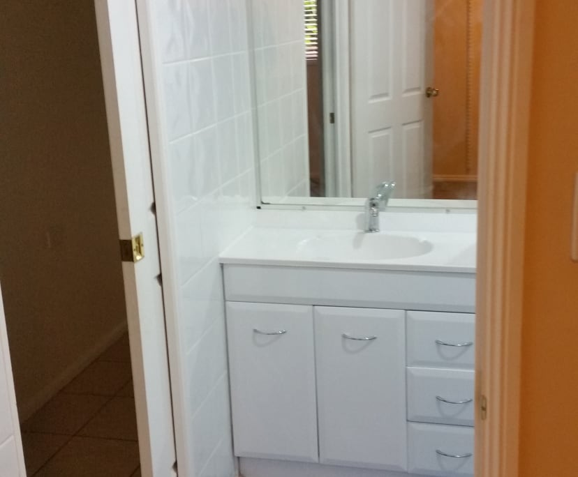 $300, Share-house, 4 bathrooms, Mitchelton QLD 4053