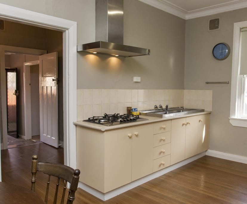 2 Rooms for Rent in Young, NSW 220, Furnished, Sh...