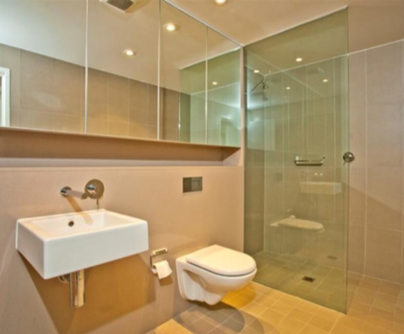 $330, Flatshare, 2 bathrooms, Newcastle NSW 2300