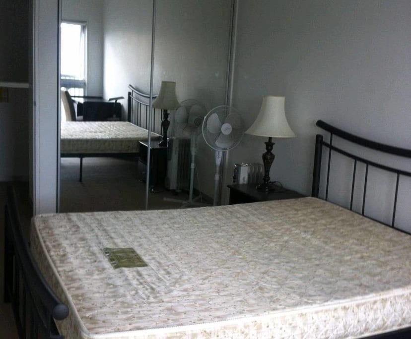 propertyImage