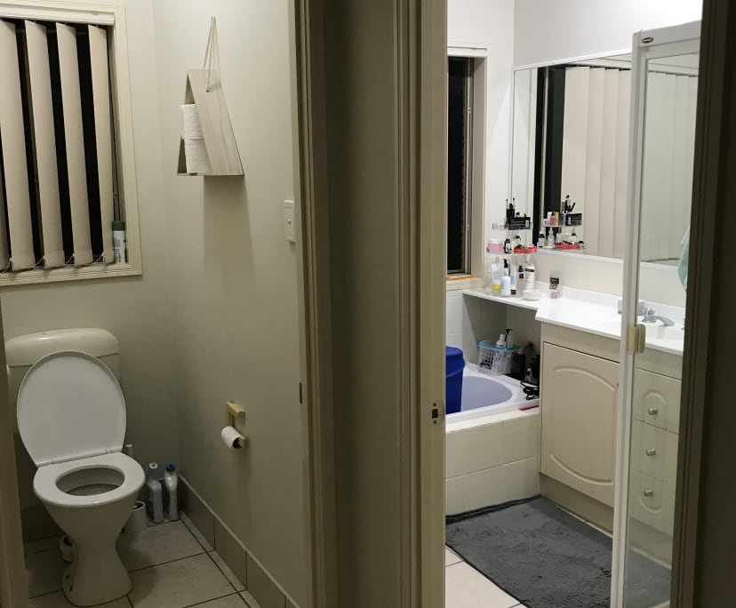 $150, Share-house, 3 bathrooms, Eight Mile Plains QLD 4113
