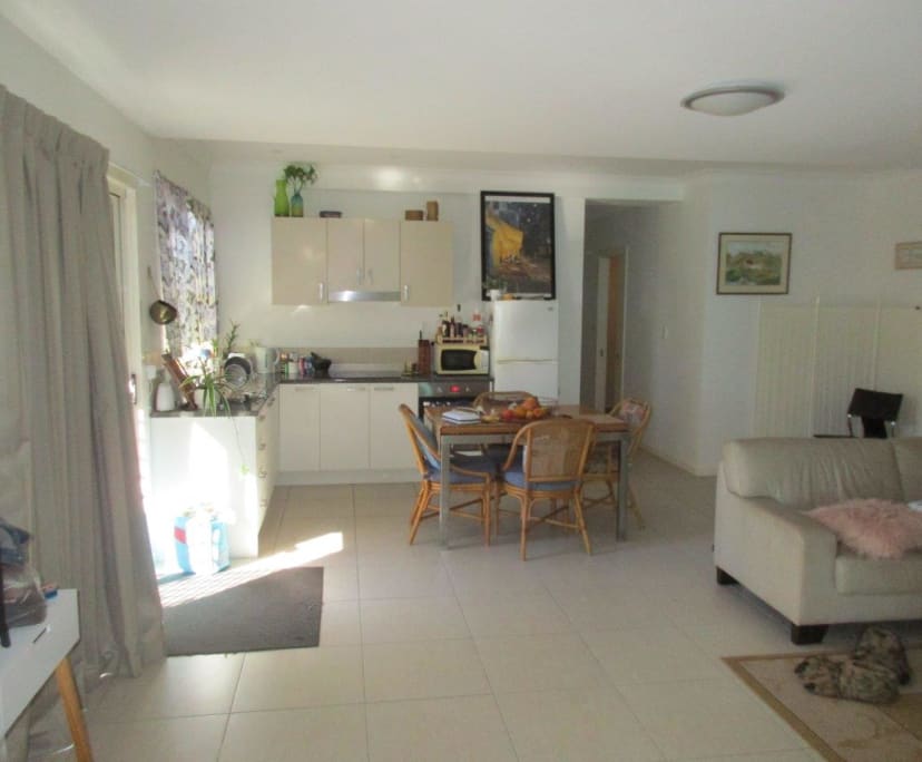 Granny Flat for Rent in Wynnum, Brisbane 560, Unf...