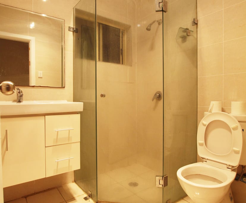 Furnished room with own bathroom