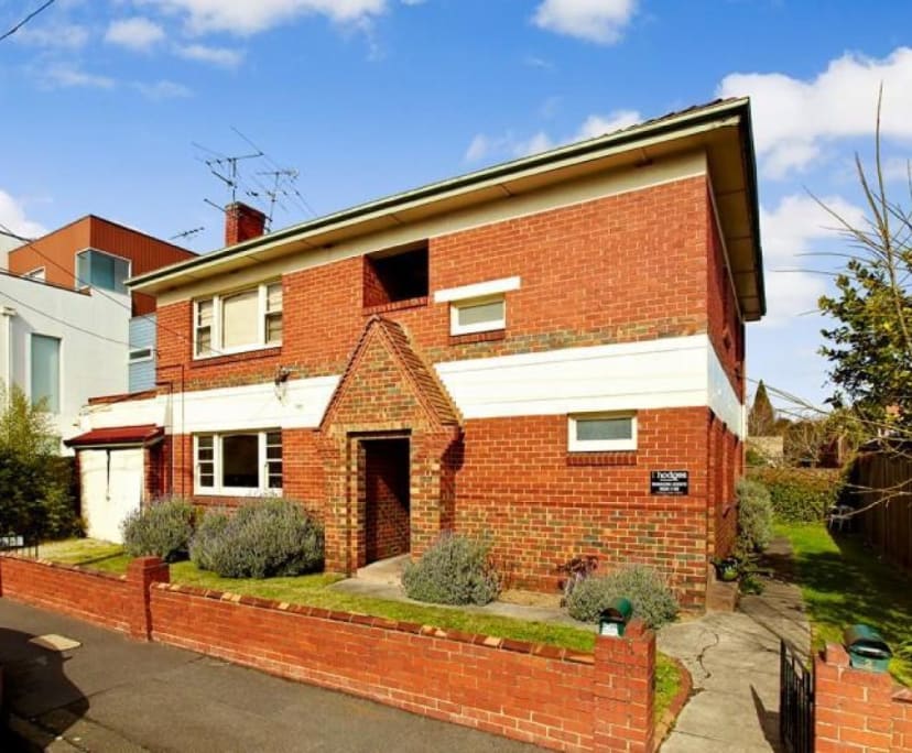 Room for Rent in Windsor, Melbourne 215, Furnishe...