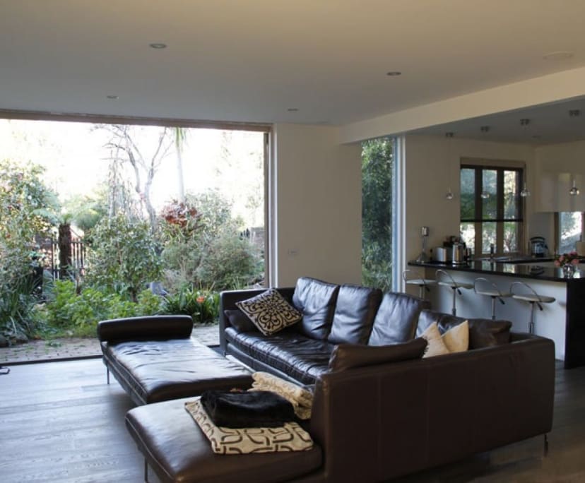 Room for Rent in Cheltenham, Melbourne 275, Furni...