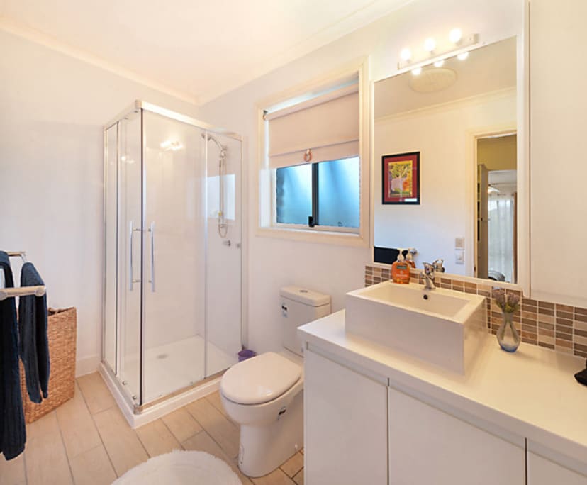 Furnished room with own bathroom