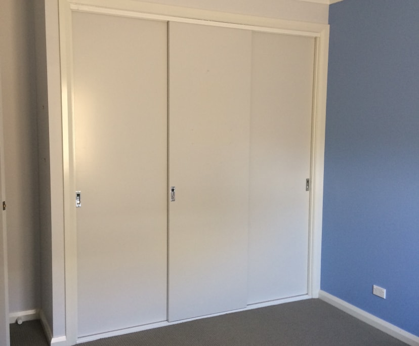 Room in a share house