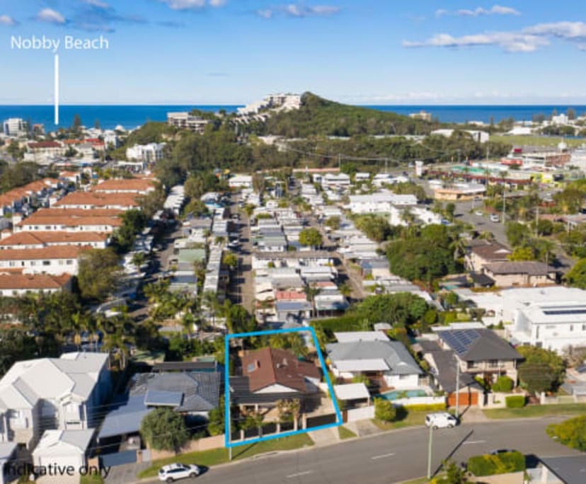 Room for Rent in Mermaid Waters, Gold Coast 300,