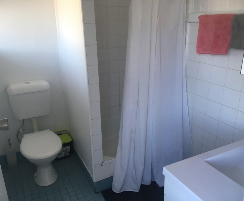 $250, Share-house, 5 bathrooms, Woolloongabba QLD 4102