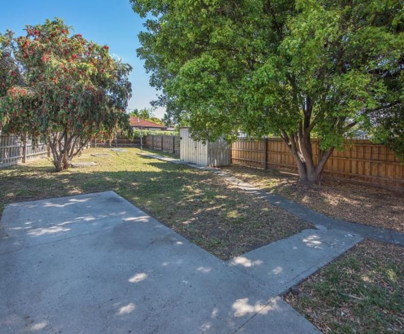 Room for Rent in Heidelberg West, Melbourne 130,