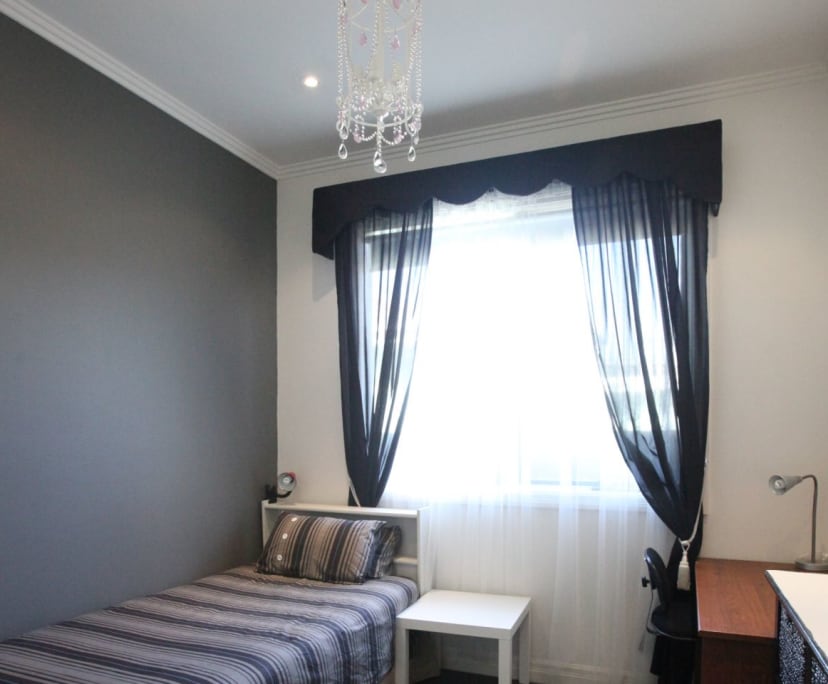 Room for Rent in Parkdale, Melbourne 220, Furnish...