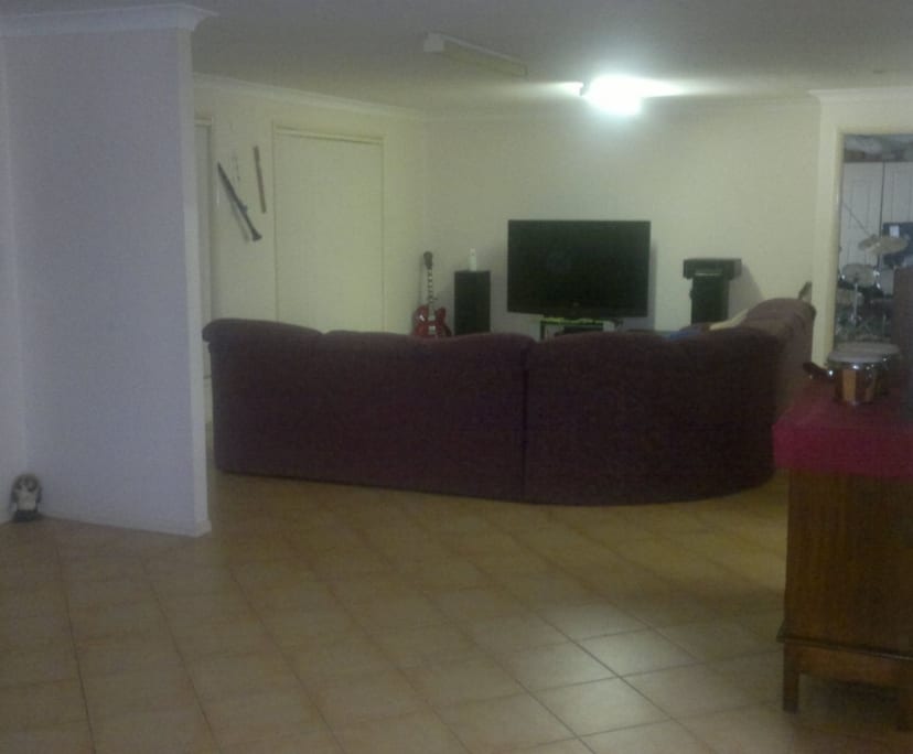 $250, Share-house, 4 bathrooms, Bellbowrie QLD 4070