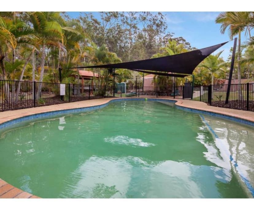 Room for Rent in Arundel, Gold Coast 215, Furnish...