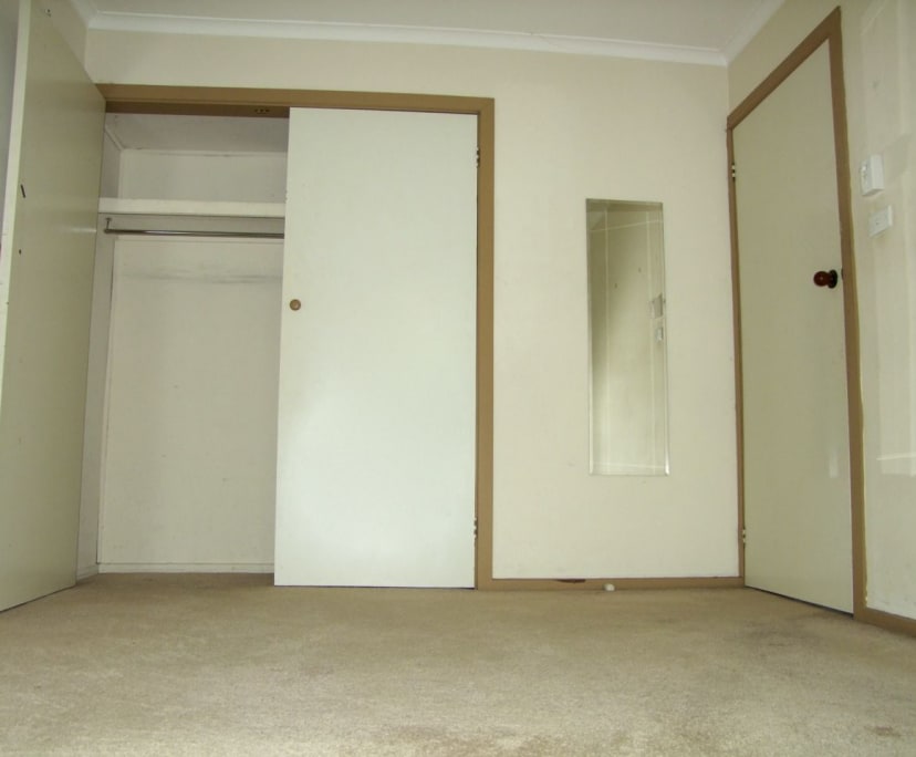 Unfurnished room in a share house