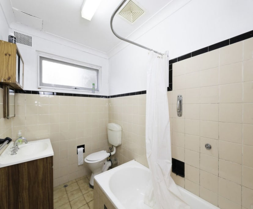 Room for Rent in Miranda, Sydney 210, Unfurnished...
