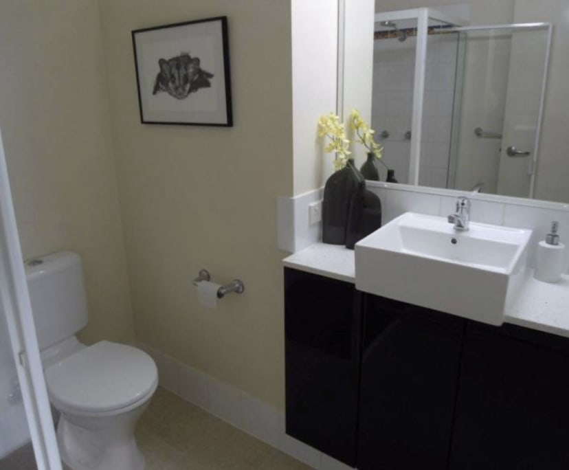 $180, Flatshare, 2 bathrooms, Brisbane City QLD 4000