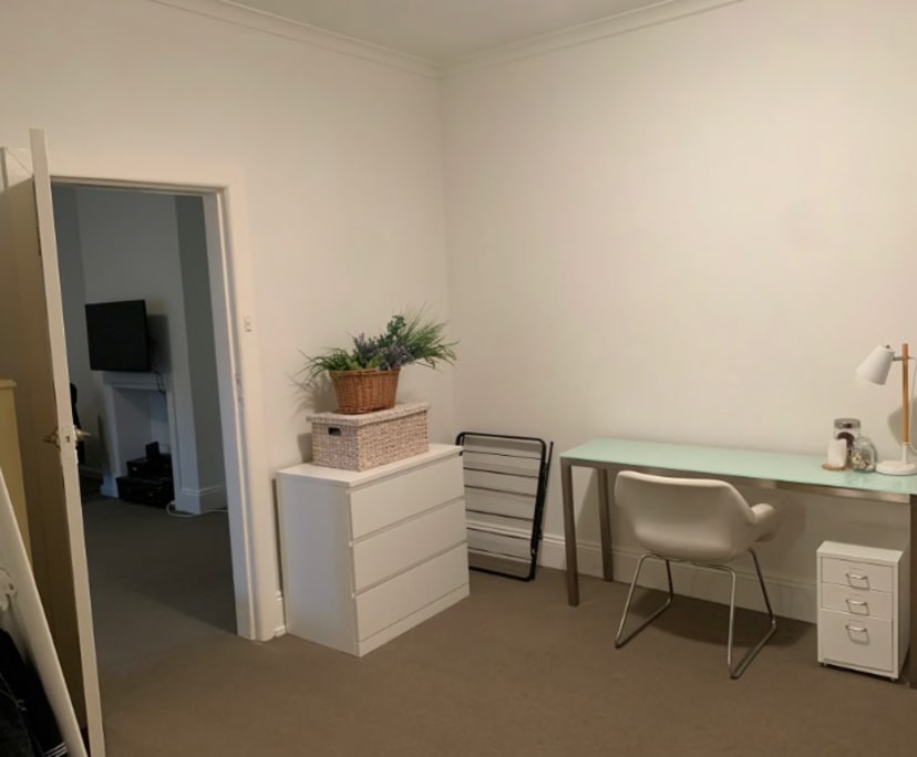 Room for Rent in Waverley, Sydney 250, Furnished,...