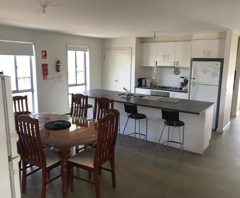 Room for Rent in Highton, Geelong 200, Furnished,...