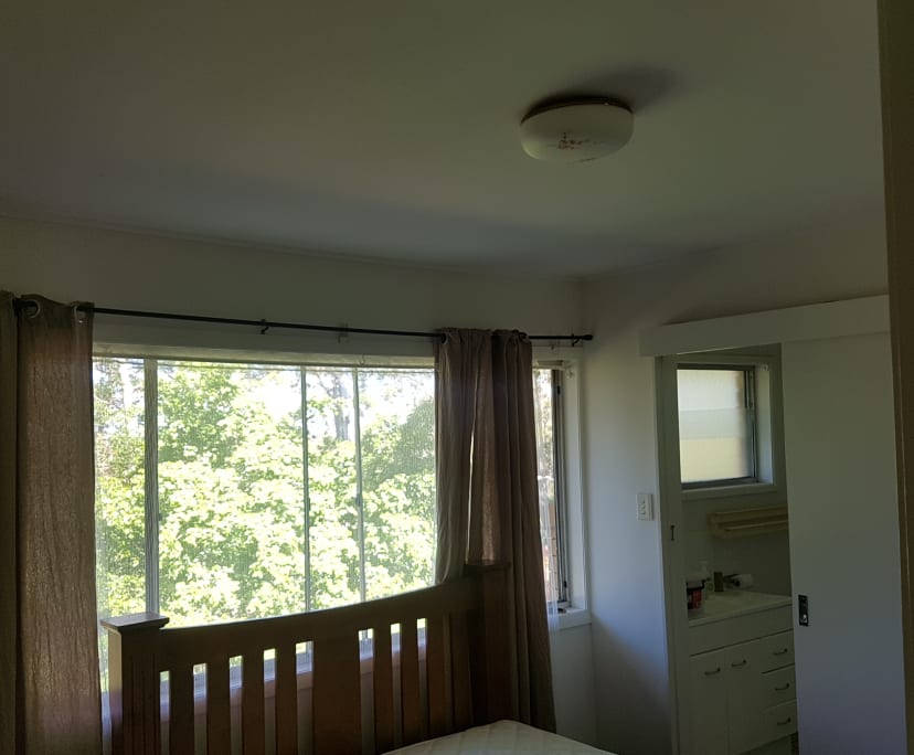 $400, Share-house, 5 bathrooms, Kenmore QLD 4069