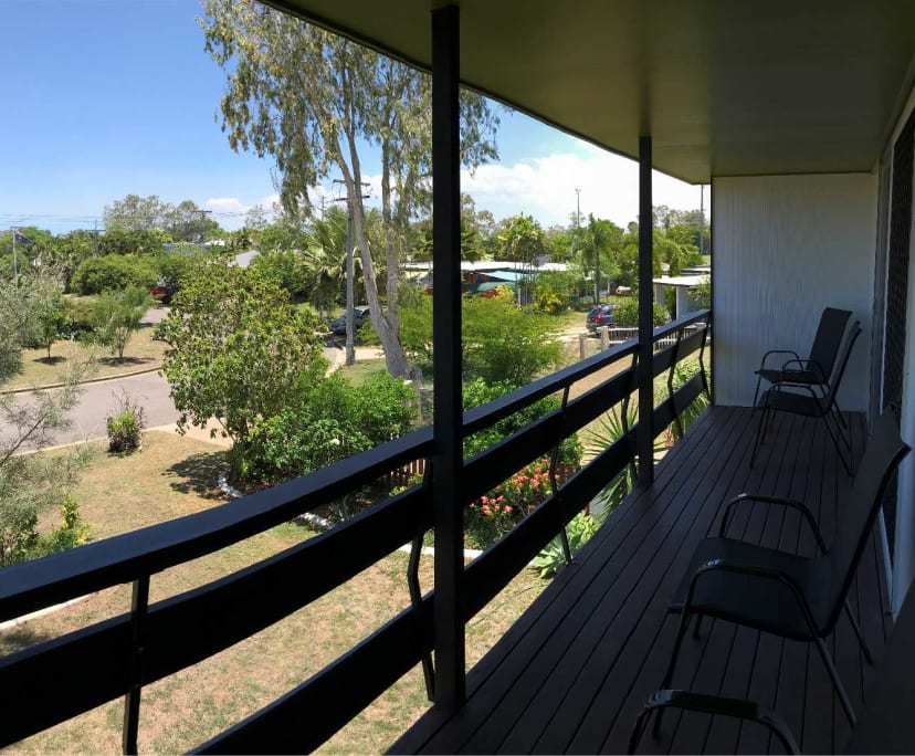 6 Rooms for Rent in Cranbrook, Townsville 170245...