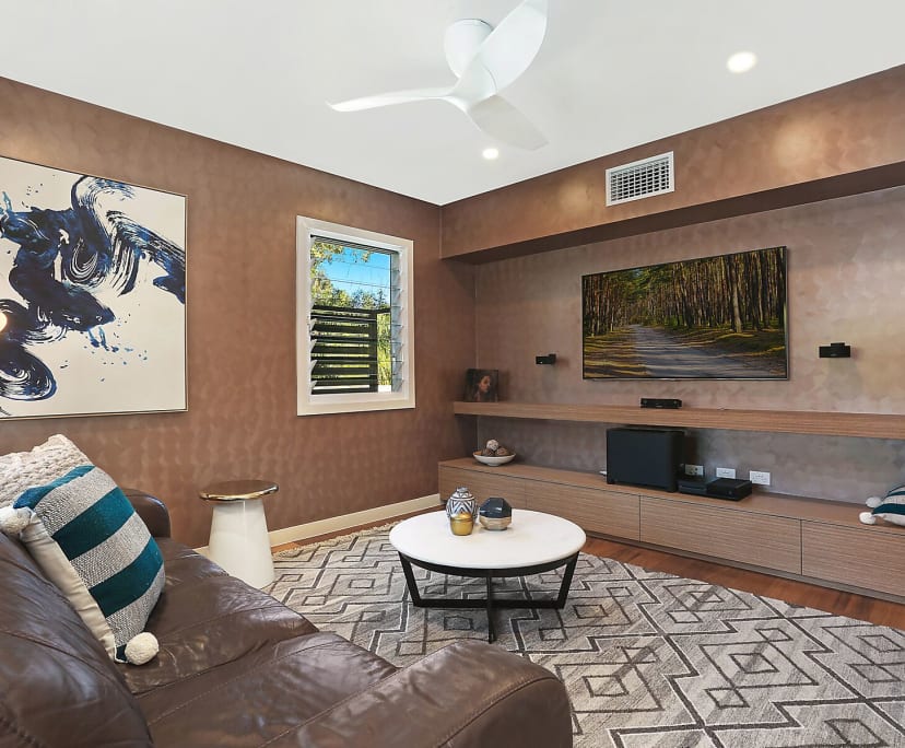 $380, Share-house, 4 bathrooms, Taringa QLD 4068