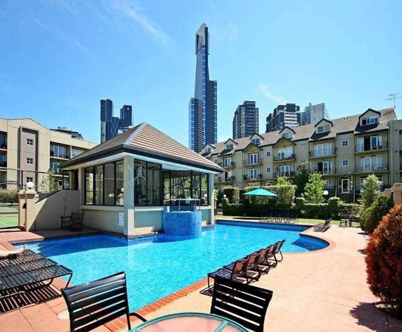 Room for Rent in Southbank, Melbourne 360, Furnis...