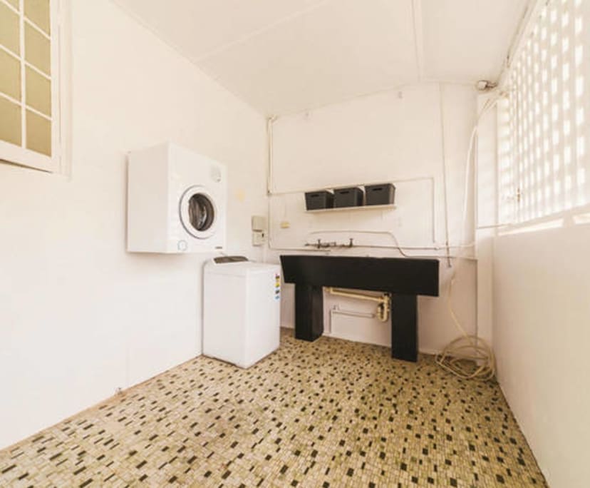 $200-350, Share-house, 3 rooms, Bungalow QLD 4870, Bungalow QLD 4870