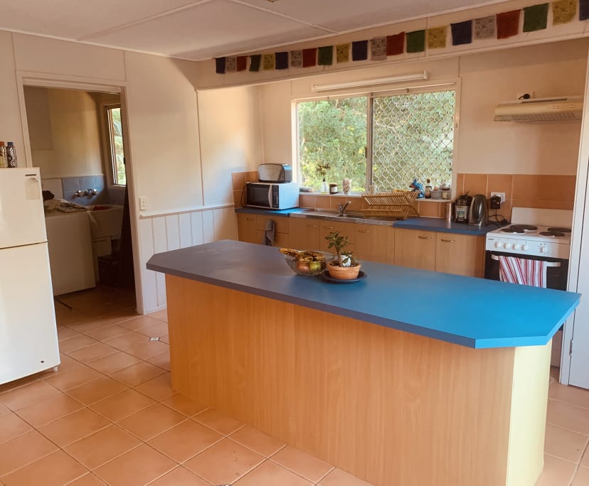 $185, Share-house, 3 bathrooms, Woombye QLD 4559