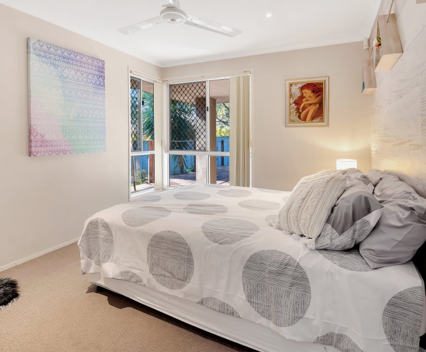 Furnished room with own bathroom