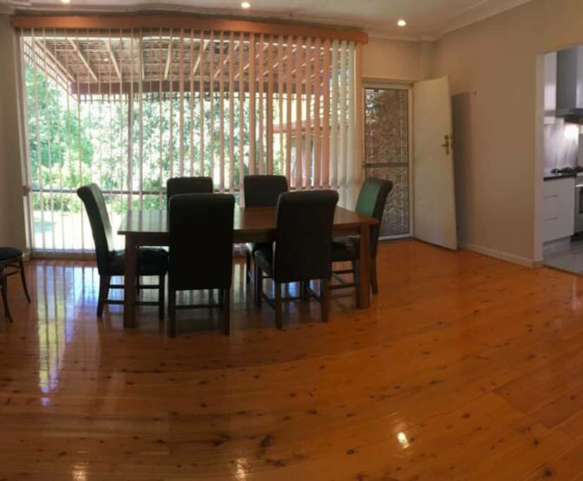 Room in a share house